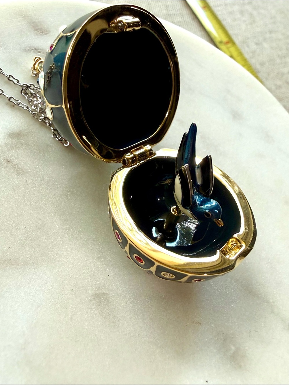 Swarovski Wings of Fantasy Precious Egg Pendant Necklace w/ Box NWT - Picture 9 of 9